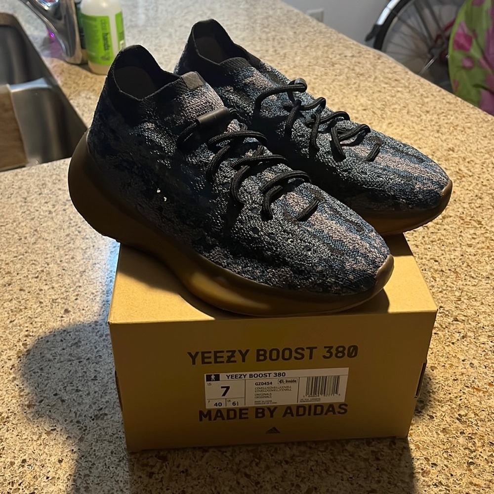 Yeezy 380 Boost Covell